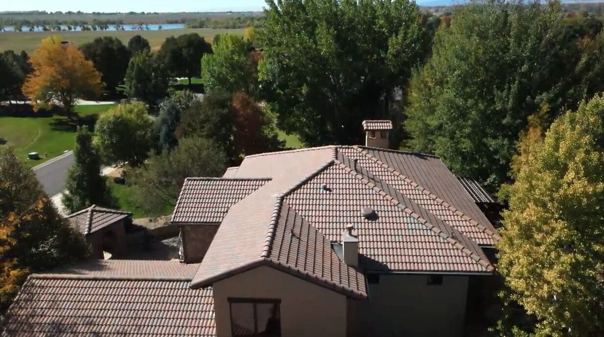 Image location-bottom-photo